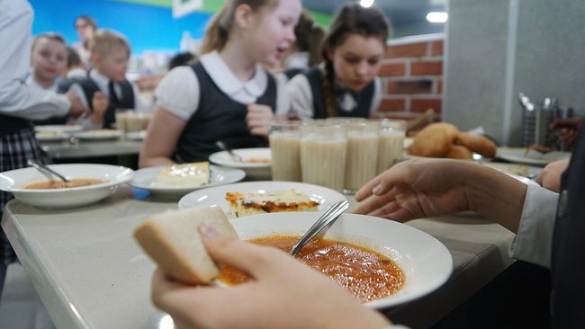 В Соль-Илецке цены на школьное питание не индексируются пятый год
