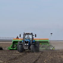 В Соль-Илецком округе приступили к посеву зерновых