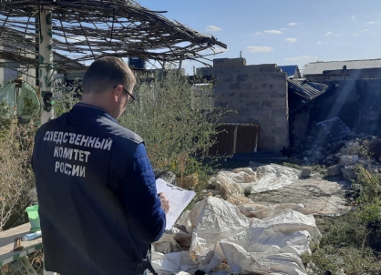 В Соль-Илецке в выгребной яме были обнаружены тела двоих мужчин