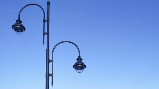 В Соль-Илецке с виновника ДТП требуют 61 тысячу рублей за сбитый фонарный столб