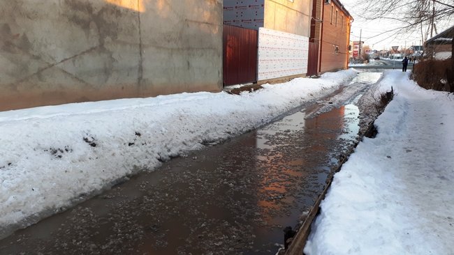 В Соль-Илецке без воды остались жители улицы Вокзальной