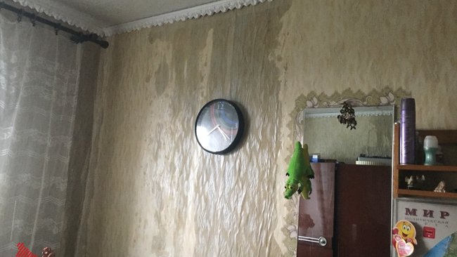 Сольилечане вынуждены жить в доме с протекающей крышей