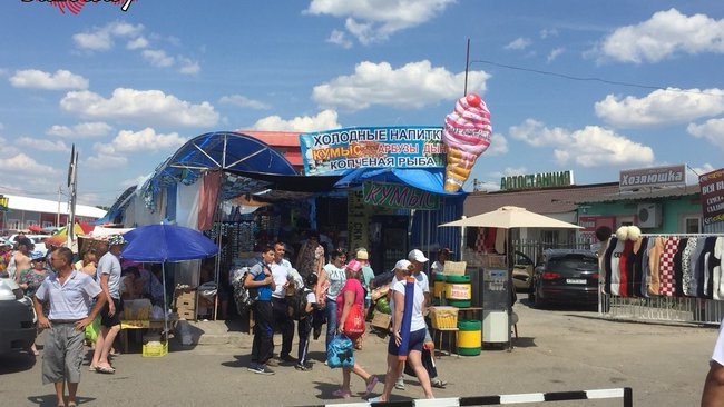 Кто получает деньги за  аренду торговых палаток в Соль-Илецке?