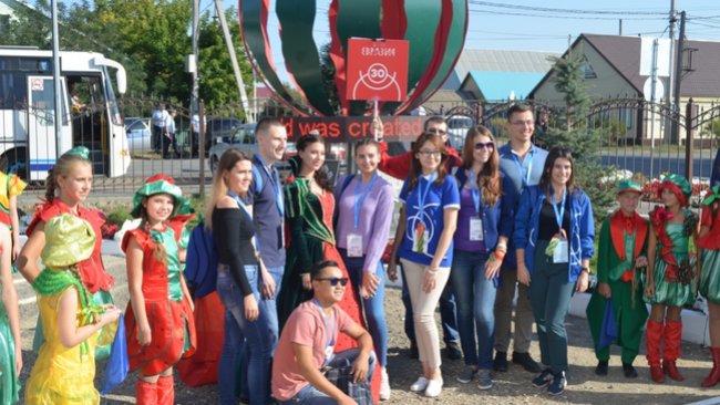 Участники молодежного форума «Евразия» посетили Соль-Илецк