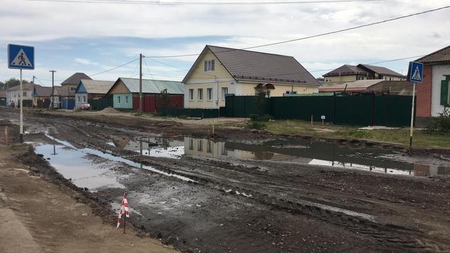 В Соль-Илецке устраняют второй порыв водопровода за день