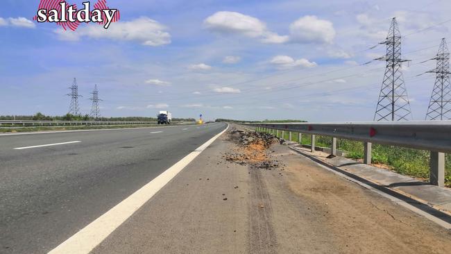 Объездная дорога «обход Оренбурга» стала разваливаться, не прослужив и года