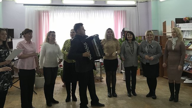 Творческие коллективы Соль-Илецка получат новые музыкальные инструменты 