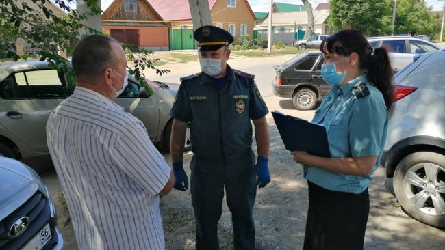 Жителей Соль-Илецка оштрафовали за сжигание сухой травы 