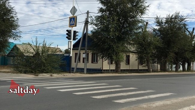 В центре Соль-Илецка сбили двух подростков  