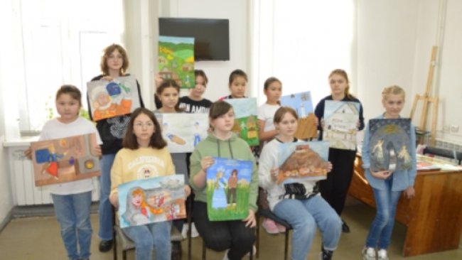 Художники из Соль-Илецка приняли участие во Всероссийском изобразительном диктанте