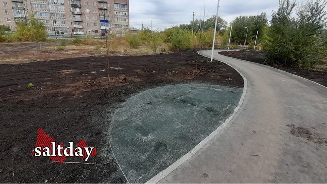 В Соль-Илецке из парка Горняков исчезли новые лавочки