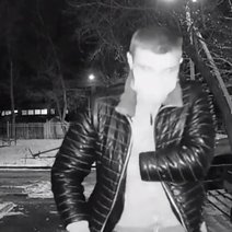 Мошенники сами «слили» пенсионерке паспортные данные курьера из Акбулака, забравшего у неё деньги