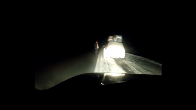 В Акбулакском районе на трассе чуть было не замерзли девять человек