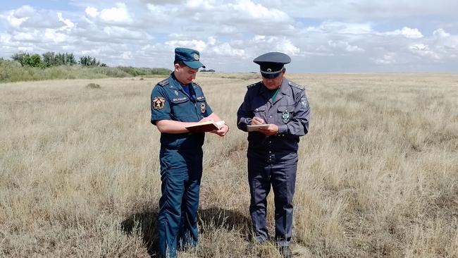 В Соль-Илецке проверяют сельхозугодья на наличие сухой травы 
