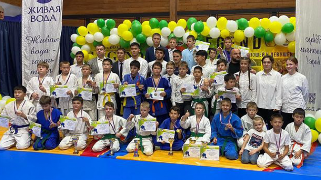 Соль-илецкие дзюдоисты показали высокие результаты на областных соревнованиях