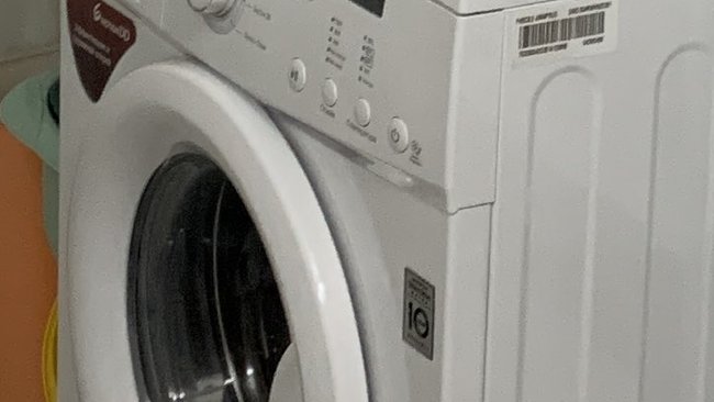 В Соль-Илецке женщина похитила деньги из стиральной машинки