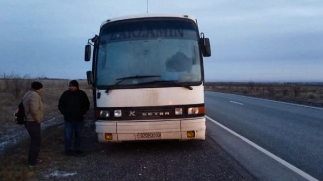 Под Соль-Илецком спасены замерзающие пассажиры автобуса
