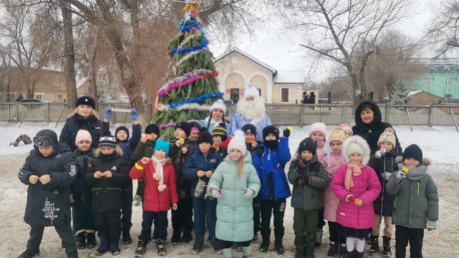 В преддверии каникул Госавтоинспекторы Соль-Илецка напомнили школьникам о правилах безопасного поведения