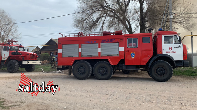 В Соль-Илецком округе горела хозпостройка