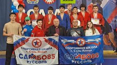 Самбисты из Соль-Илецка завоевали солидное число наград на чемпионате и первенстве области