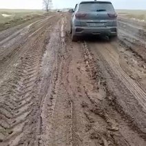 Жители Соль-Илецкого округа показали, как выглядит дорога в село Михайловка  