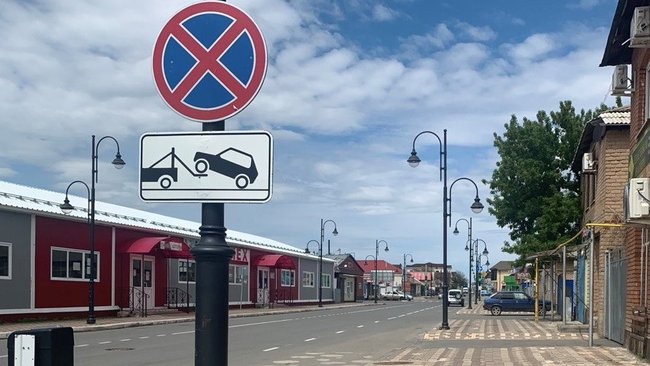 Водитель из Соль-Илецка задолжал почти 70 тысяч за эвакуацию автомобиля