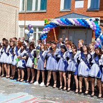 Последний звонок прозвенел для выпускников Соль-Илецкого округа
