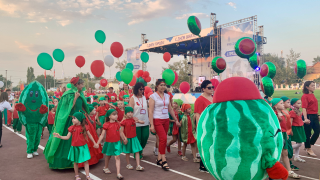 В Соль-Илецке объединят День арбуза и фестиваль воздушных шаров «Солёный ветер»