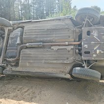 В Соль-Илецком округе на проезжей части перевернулся автомобиль, женщина-водитель погибла на месте