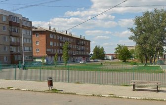В Соль-Илецке жителям многоэтажек по улице Вокзальной предлагают провести капремонт зданий