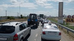 В Соль-Илецке оштрафовали 5 водителей за выезд на встречку на трассе