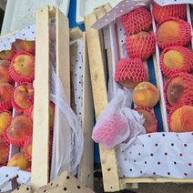 Не опять, а снова: в Соль-Илецк завезли персики с опасным вредителем