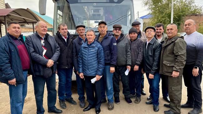 Сегодня автомобилисты Соль-Илецка принимают поздравления