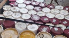 Под Акбулаком пресекли попытку вывезти в Узбекистан более 41 тонны меда