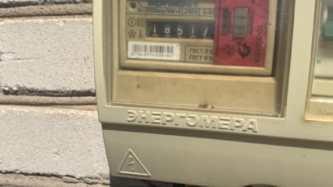 Житель Соль-Илецка воровал у соседа электроэнергию для полива поля