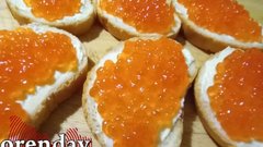 Оренбуржцам напомнили, как выбрать безопасную икру к новогоднему столу