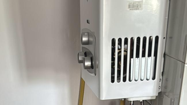 Житель Соль-Илецка попал на серьёзный штраф за самовольную замену газовой колонки