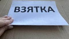 В Соль-Илецке иностранный пассажир поезда попытался дать взятку полицейскому