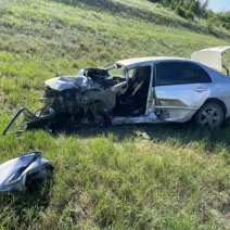 Смертельное ДТП: под Соль-Илецком дорогу не поделили два автомобиля Toyota (18+)