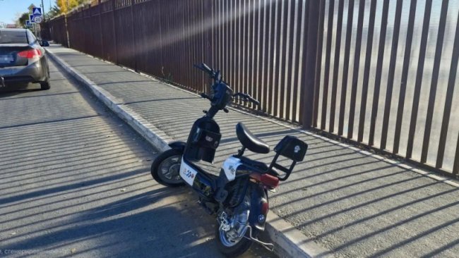 В Соль-Илецке ребенок на электровелосипеде угодил под встречную иномарку