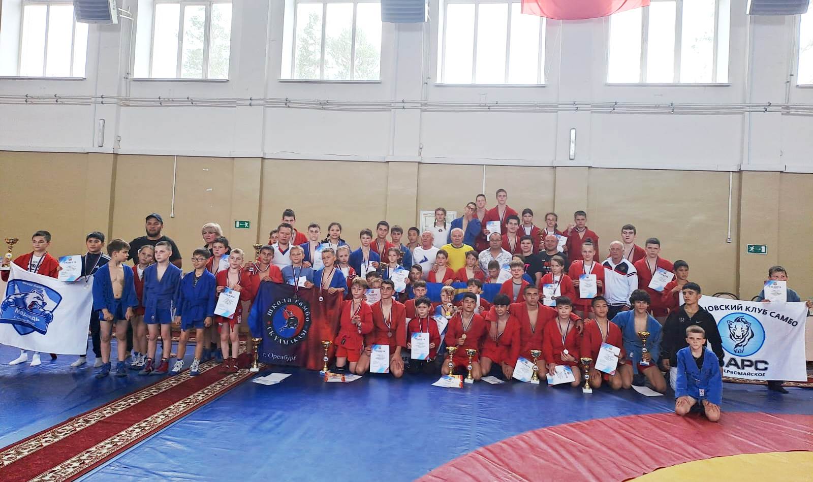 В Соль-Илецке прошел турнир по самбо, посвященный Дню защиты детей