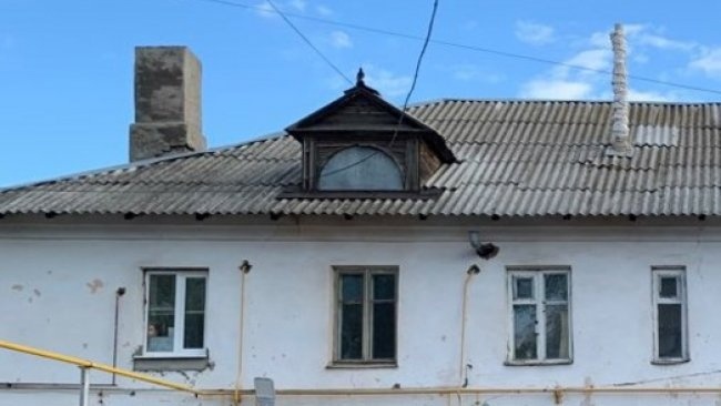 В Соль-Илецке администрация не провела запланированный капремонт крыши многоквартирного дома